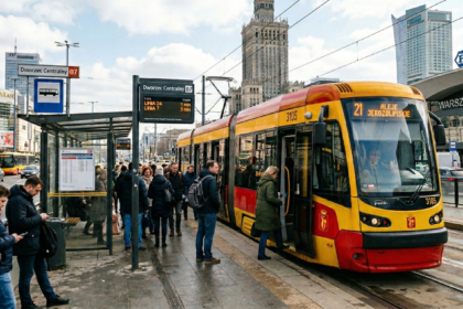 nożownik z tramwaju w warszawie złapany